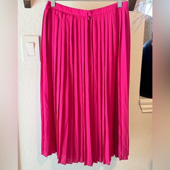 J. Crew Radiant Fuchsia Long Lined Pleated Midi Skirt Size 4 - Picture 5 of 8